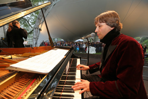 Joachim Kottmann (Piano) und Jeannett Marchewka (Gesang) musizieren zwischen Barock und Rock (Foto:OBK)