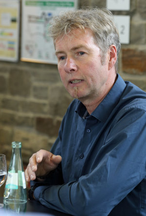 Günther Nowald ist Geschäftsführer des Kranichschutz Deutschland und Leiter des NABU.Kranichzentrums in Groß-Mohrdorf. (Foto: OBK)