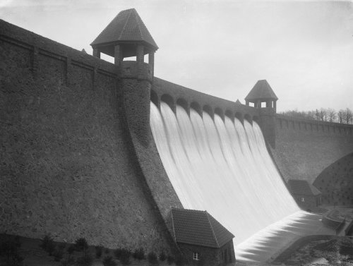 Emil Hardt: Kerspetalsperre bei Wipperfürth-Ohl, 1913. (Foto: Hansestadt Wipperfürth und Heimat- und Geschichtsverein Wipperfürth)