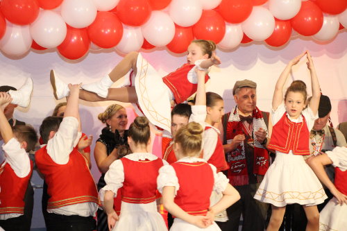 Auch die Denklinger können sich über talentierten Nachwuchs in ihrer Tanzgruppe freuen. (Foto: OBK)