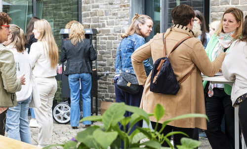 Informieren und netzwerken beim Frauen-Job-Event 2024. (Foto: OBK)
