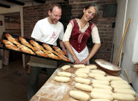 Backvorführung in der Museumsbäckerei, 2009