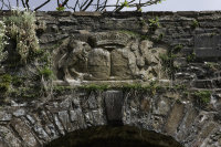 Schloss Homburg, Torbogen mit Allianzwappen (Sayn-Wittgenstein-Homburg und Schomberg-Mertola); Rainer Gaertner DGPh